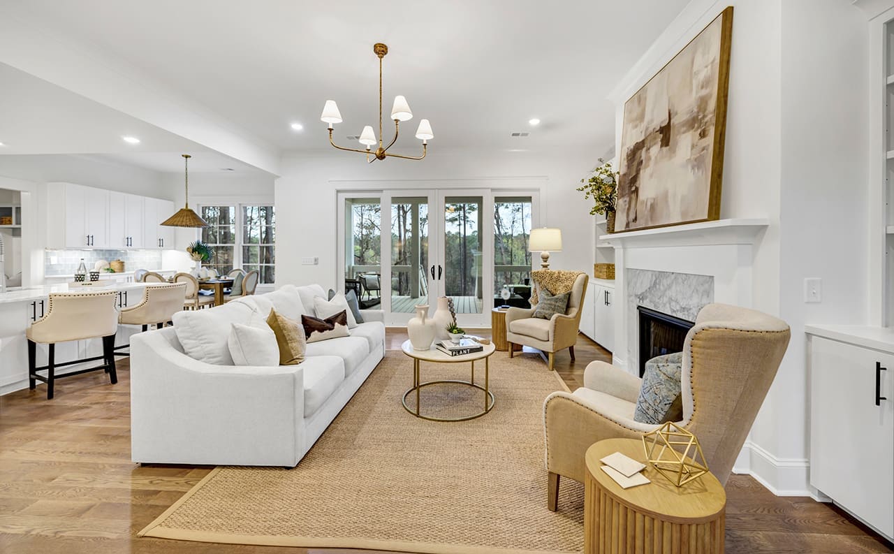 Living-Room-Photo Lady Street Builders
